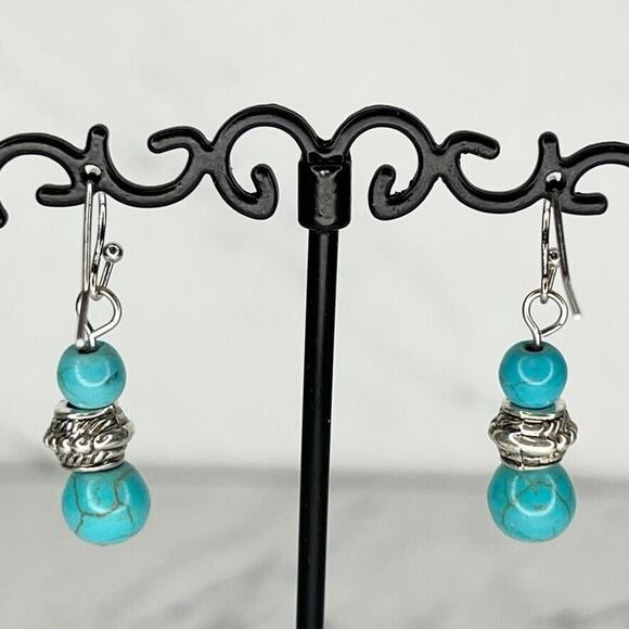 Silver Tone Faux Turquoise Beaded Dangle Earrings Pierced Pair - Picture 4 of 4